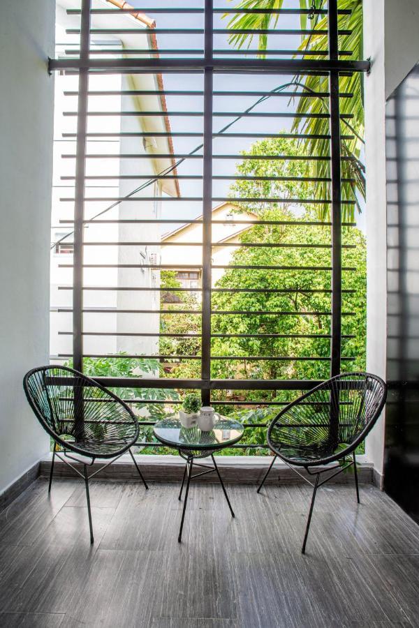 Lam Vien Homestay Hue Bagian luar foto